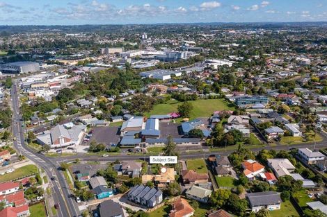 Photo of property in 3 Lavelle Road, Henderson, Auckland, 0612