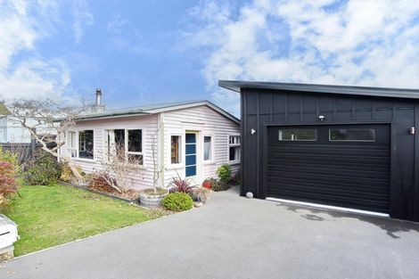 Photo of property in 43 Batten Grove, The Pines Beach, 7630