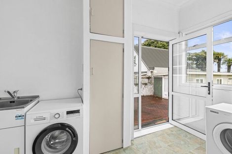 Photo of property in 141 Carlton Avenue, Springvale, Whanganui, 4501