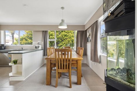 Photo of property in 3 Alf Walker Place, Papakura, 2110