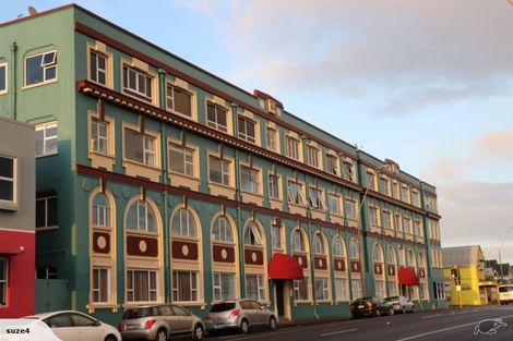 Photo of property in Devonport Apartments, 38/127 Saint Aubyn Street, New Plymouth, 4310