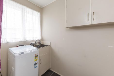 Photo of property in 26 Rhodes Drive, Kelvin Grove, Palmerston North, 4414