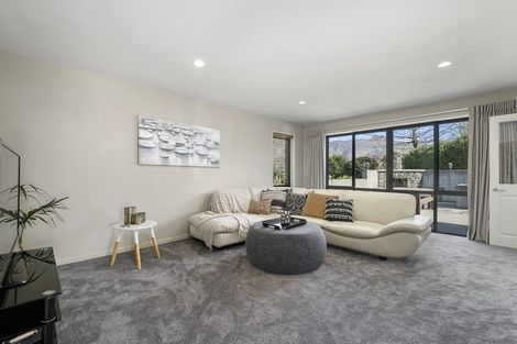 Photo of property in 48 Rob Roy Lane, Wanaka, 9305