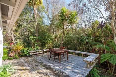 Photo of property in 8 Ramsay Drive, Acacia Bay, Taupo, 3385