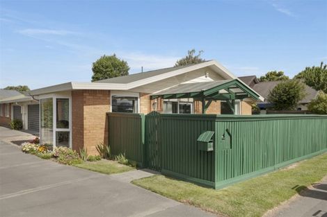 Photo of property in 154a Racecourse Road, Sockburn, Christchurch, 8042