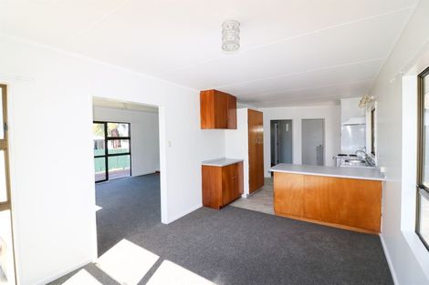 Photo of property in 11 Ruahine Street, Dannevirke, 4930