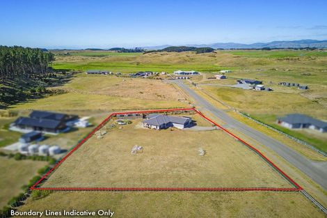 Photo of property in 21 Mowhia Grove, Waitarere, Levin, 5510