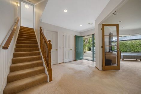 Photo of property in 86 Pahiatua Street, Hokowhitu, Palmerston North, 4410