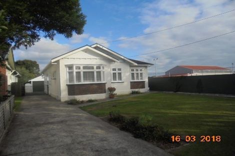 Photo of property in 14 Saint Albans Grove, Woburn, Lower Hutt, 5010