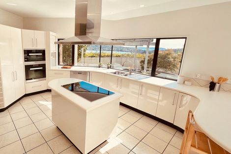 Photo of property in 8 Tombane Terrace, Papakowhai, Porirua, 5024