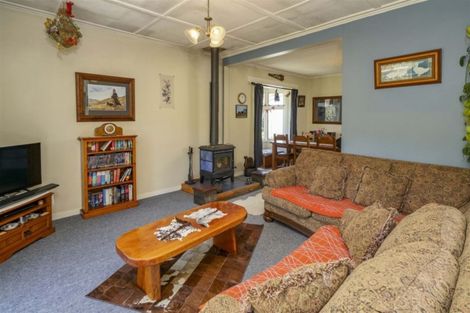 Photo of property in 2/92 Toi Toi Street, Toi Toi, Nelson, 7010