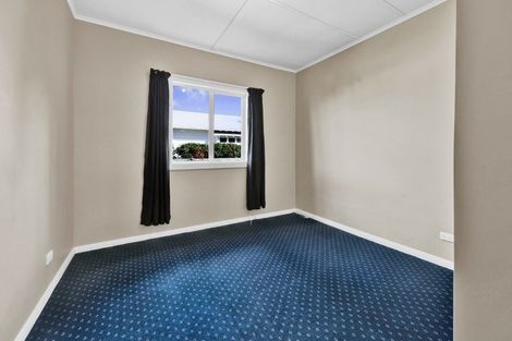 Photo of property in 51 Dixon Avenue, Hawera, 4610