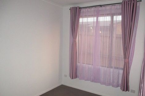 Photo of property in 32 Sirius Crescent, Rototuna North, Hamilton, 3210