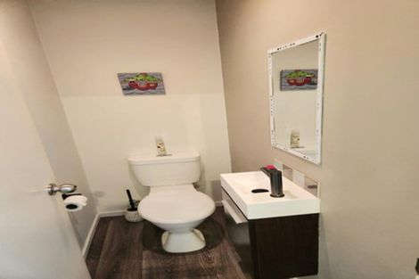 Photo of property in 1/35 Division Street, Riccarton, Christchurch, 8041