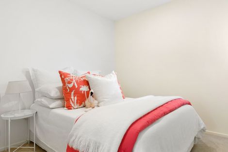 Photo of property in 5 Levinge Lane, Hillmorton, Christchurch, 8024