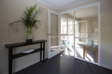 Photo of property in 2/205a Waimea Terrace, Beckenham, Christchurch, 8023