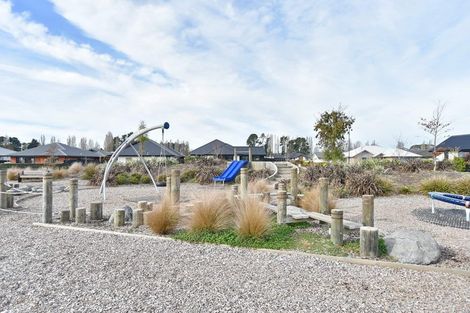 Photo of property in 41a Taiore Crescent, Marshland, Christchurch, 8083