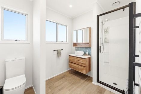 Photo of property in 16 Girven Road, Mount Maunganui, 3116