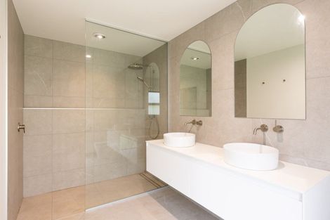 Photo of property in 244 Corbett Road, Paraite, New Plymouth, 4373