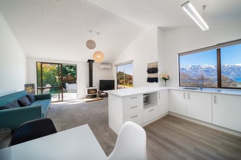 Photo of property in 138 Fernhill Road, Fernhill, Queenstown, 9300