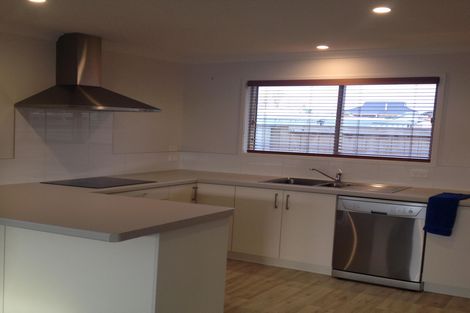 Photo of property in 18 Reel Road, Athenree, Waihi Beach, 3611