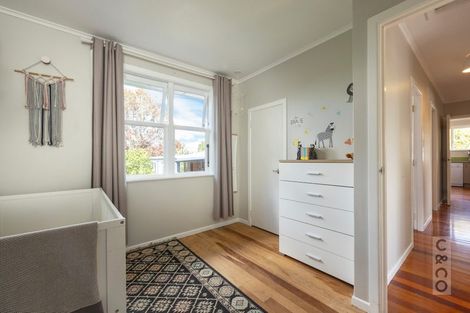 Photo of property in 17 Tapu Road, Huapai, Kumeu, 0810