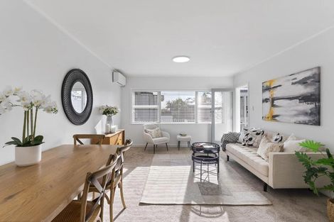 Photo of property in 2/4 Cecil Road, Milford, Auckland, 0620