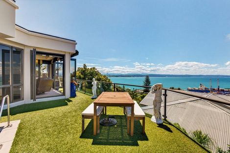 Photo of property in 128b Thompson Road, Bluff Hill, Napier, 4110