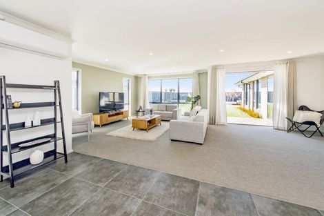 Photo of property in 39 Bradbury Avenue, Rolleston, 7614