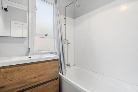 Photo of property in 25 Medway Street, Richmond, Christchurch, 8013