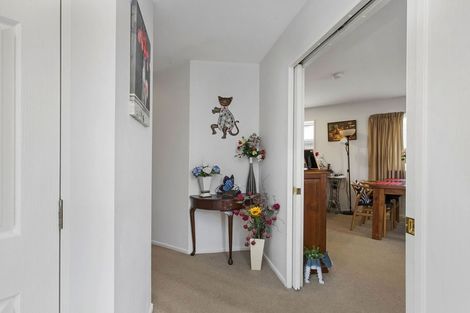 Photo of property in 1/10 Thistledown Place, Woolston, Christchurch, 8062