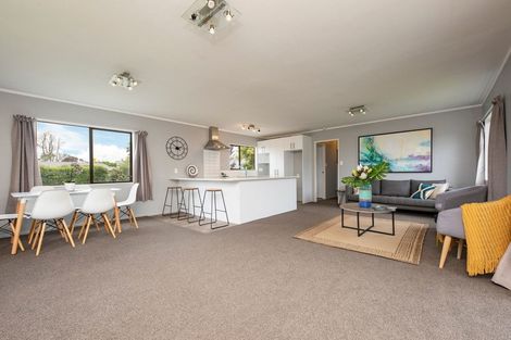 Photo of property in 1/86 Astley Avenue, New Lynn, Auckland, 0600