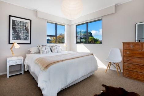 Photo of property in 23 Maranui Avenue, Point Chevalier, Auckland, 1022