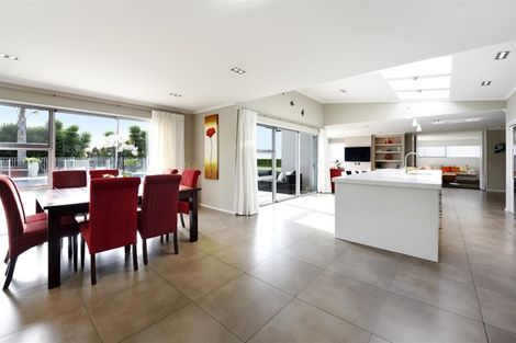 Photo of property in 18 Highfield Grove, Richmond, 7020