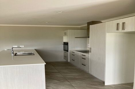 Photo of property in 4 Bridle Way, Brookfield, Tauranga, 3110