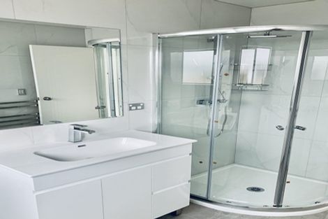 Photo of property in 98 Tir Conaill Avenue, Flat Bush, Auckland, 2019