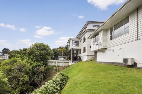 Photo of property in 1/10 Camrose Grove, Kingston, Wellington, 6021