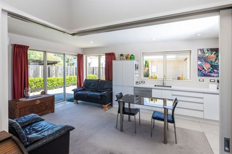 Photo of property in 38c Somerfield Street, Somerfield, Christchurch, 8024