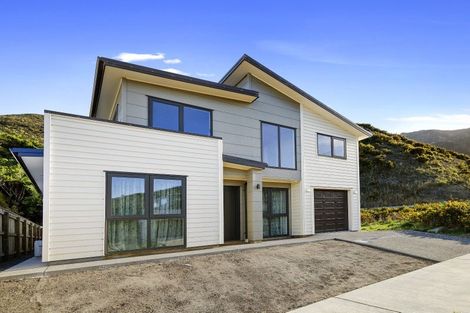 Photo of property in 24 Porokaiwhiri Street, Crofton Downs, Wellington, 6035