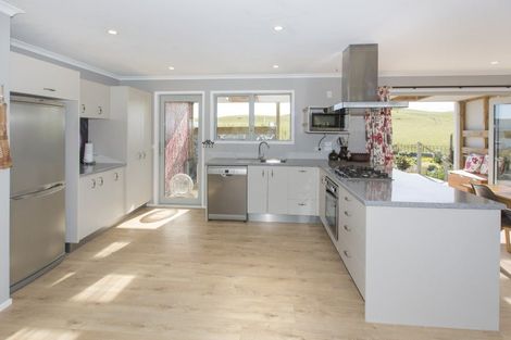 Photo of property in 10 Sunset Drive, Baylys Beach, Dargaville, 0377
