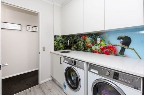 Photo of property in 65 Mount Marua Way, Timberlea, Upper Hutt, 5018