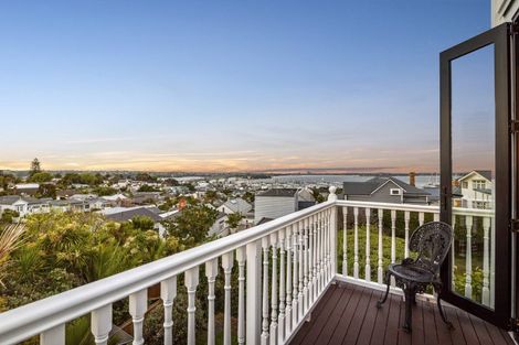 Photo of property in 26 Dedwood Terrace, Saint Marys Bay, Auckland, 1011