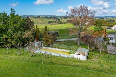 Photo of property in Wallingford School, 27 Bird Road, Wallingford, Waipukurau, 4284