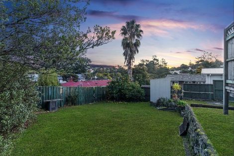 Photo of property in 44 Saffron Street, Birkdale, Auckland, 0626