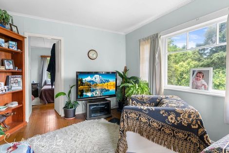 Photo of property in 43b Hook Road, Paparoa, 0571