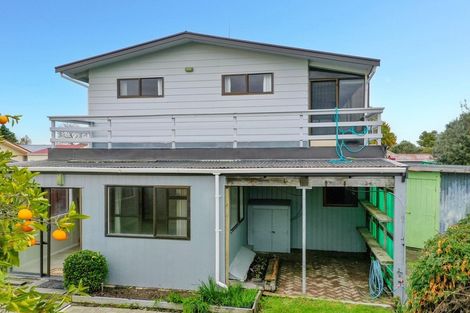 Photo of property in 18 Tawhara Place, Edgecumbe, 3120