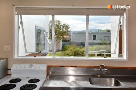 Photo of property in 168 Bay View Road, South Dunedin, Dunedin, 9012