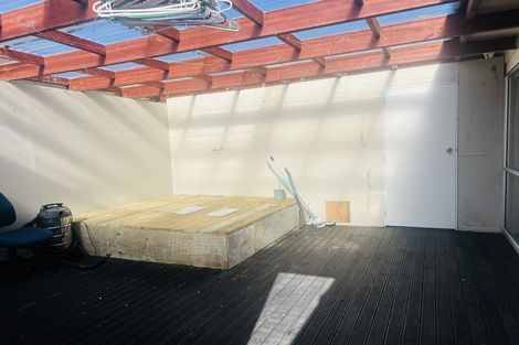 Photo of property in 61 Powrie Street, Glenfield, Auckland, 0629