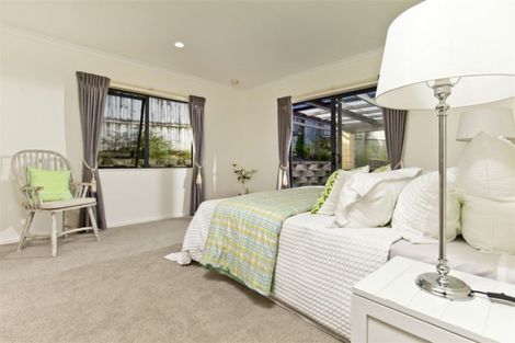 Photo of property in 56 View Ridge Drive, Ranui, Auckland, 0612