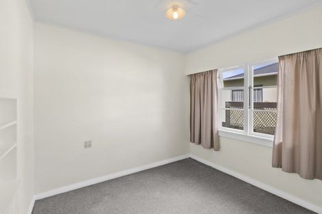 Photo of property in 241 Coronation Avenue, Welbourn, New Plymouth, 4310